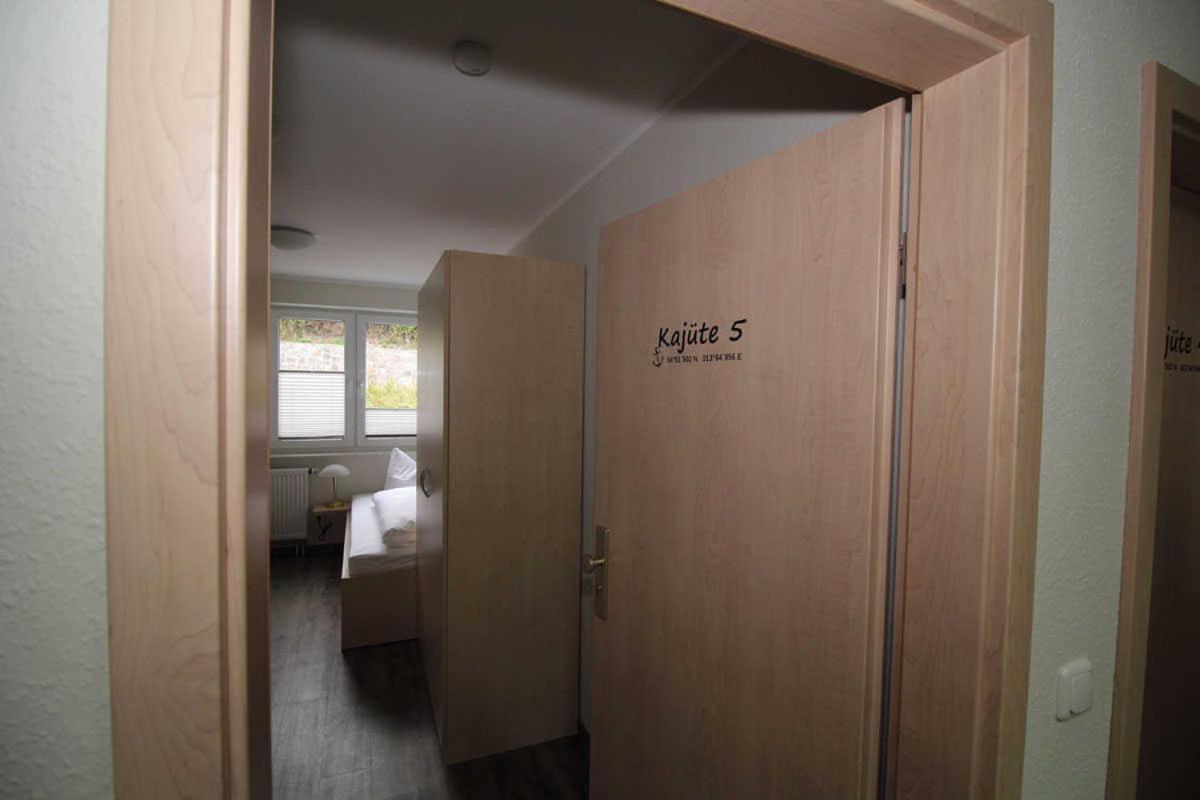 Appartement Kutterfisch Kajueten Direkt Im Stadthafen à Sassnitz Extérieur photo